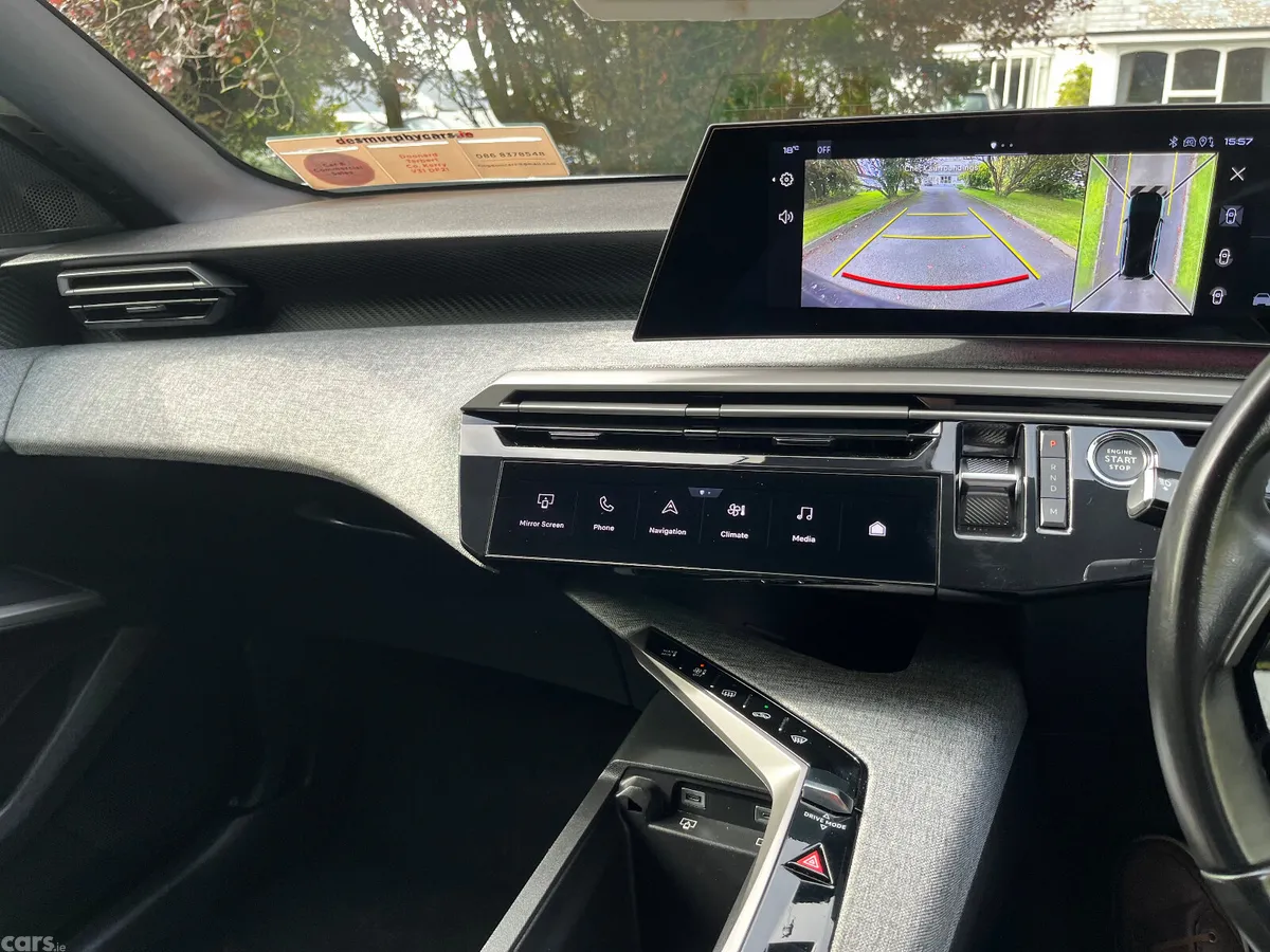 Peugeot 5008 MPV, Petrol, 2025, White
