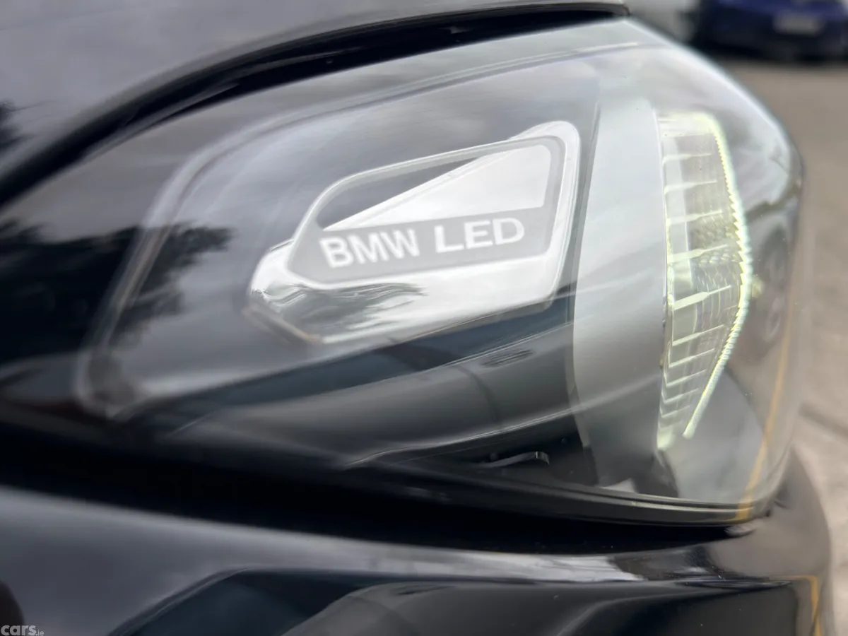 BMW 3-Series Estate, Petrol Plug-in Hybrid, 2023, Black