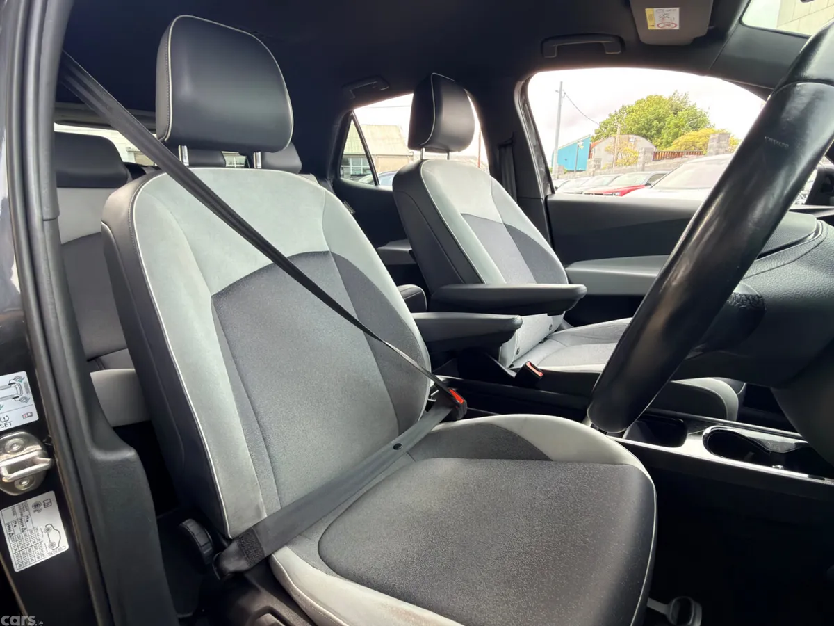 Volkswagen ID.3 Estate, Electric, 2022, Grey