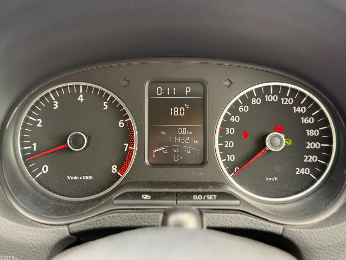 Volkswagen Polo Hatchback, Petrol, 2012, Black
