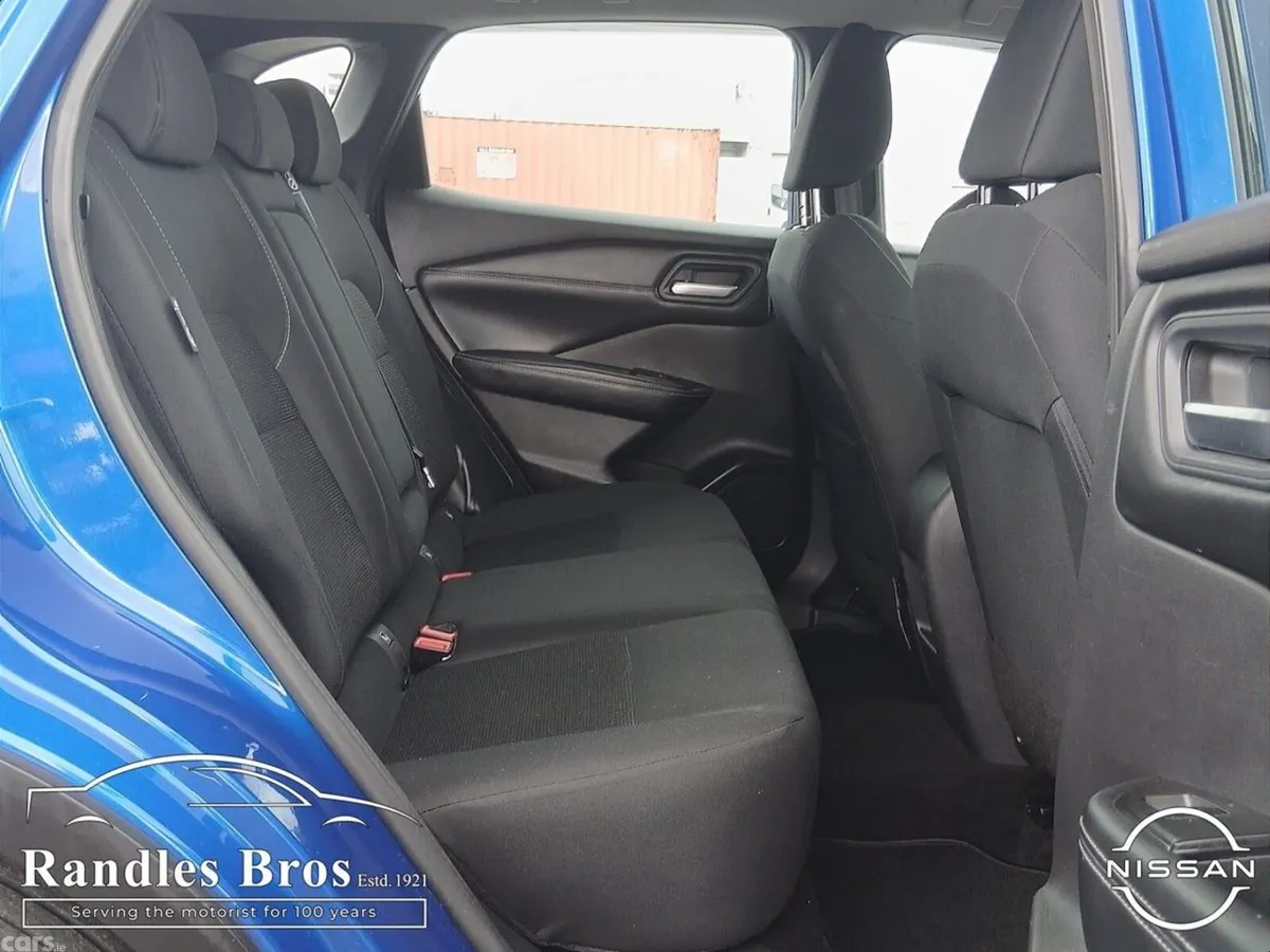 Nissan Qashqai MPV, Petrol, 2024, Blue