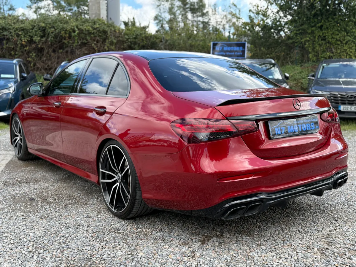 Mercedes-Benz E-Class Saloon, Diesel Plug-in Hybrid, 2022, Red