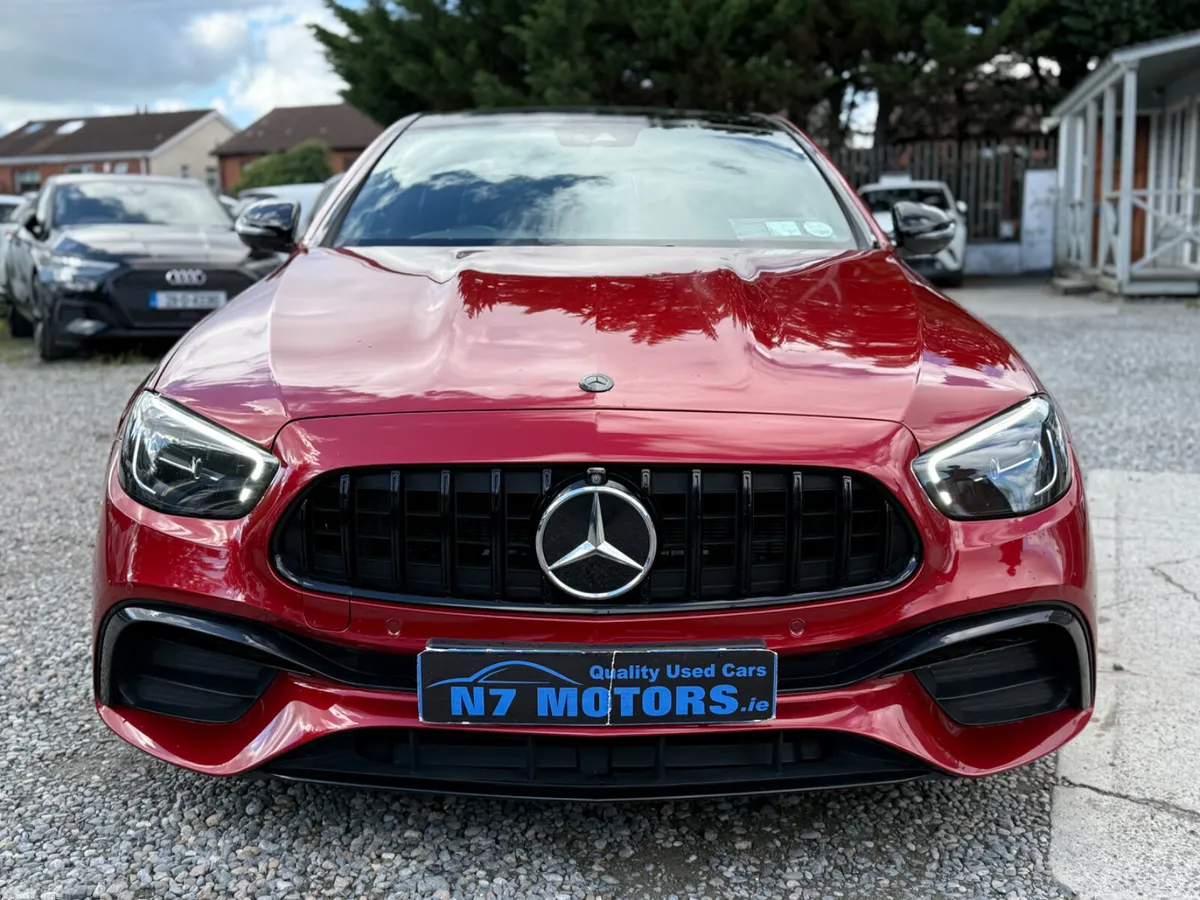 Mercedes-Benz E-Class Saloon, Diesel Plug-in Hybrid, 2022, Red