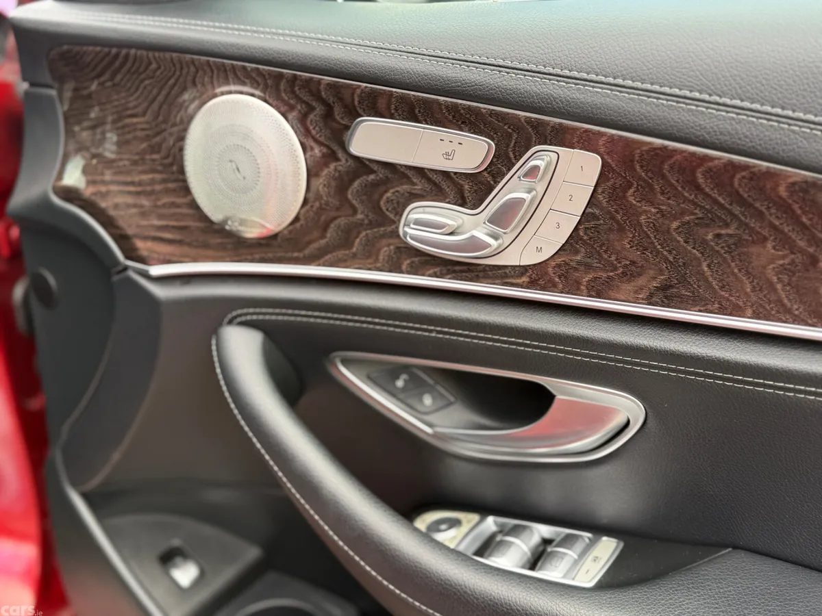Mercedes-Benz E-Class Saloon, Diesel Plug-in Hybrid, 2022, Red