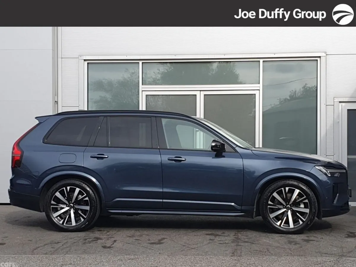 Volvo XC90 SUV, Petrol Plug-in Hybrid, 2025, Blue