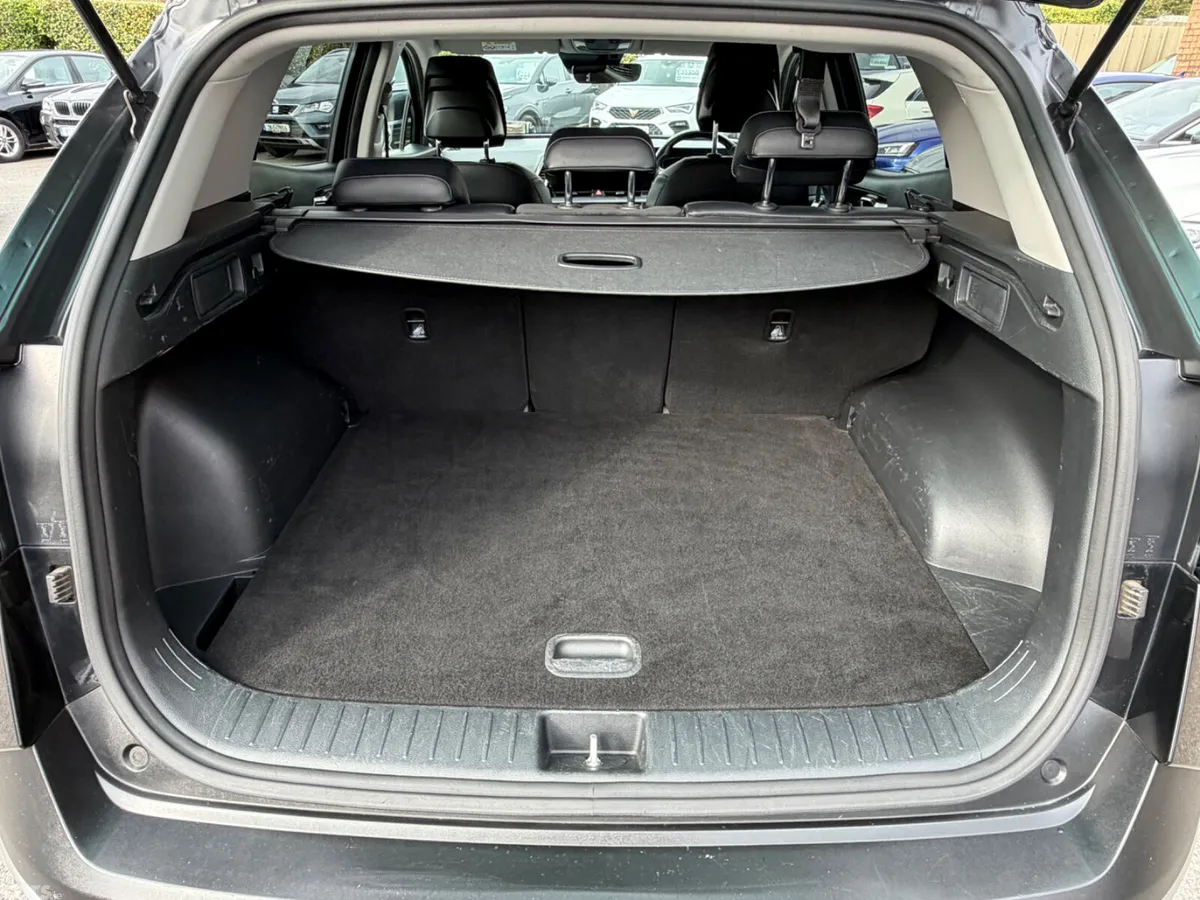 Kia Sportage SUV, Diesel Hybrid, 2023, Black