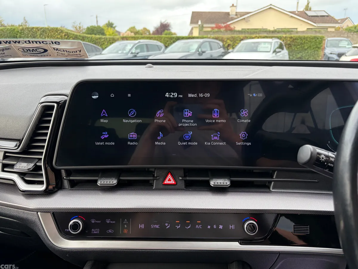 Kia Sportage SUV, Diesel Hybrid, 2023, Black