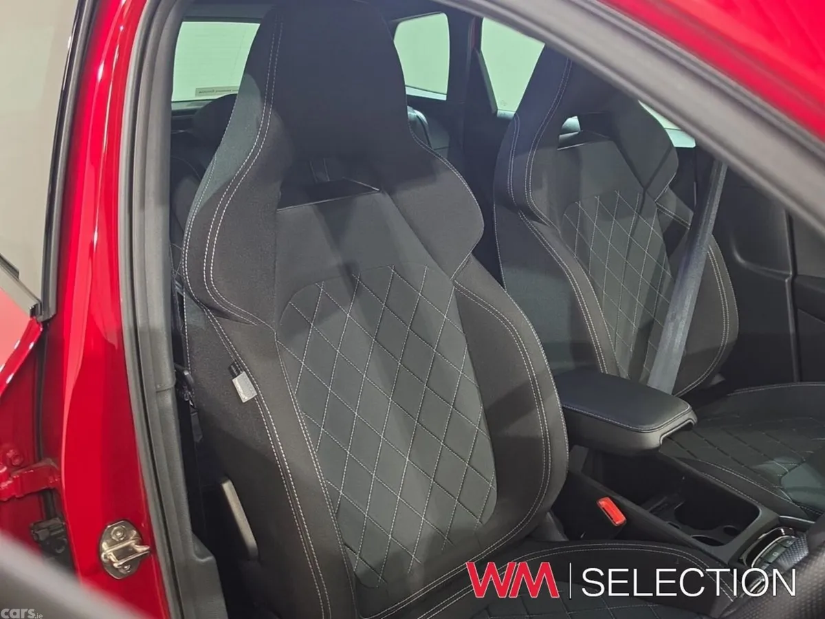 Skoda Karoq Estate, Diesel, 2023, Red