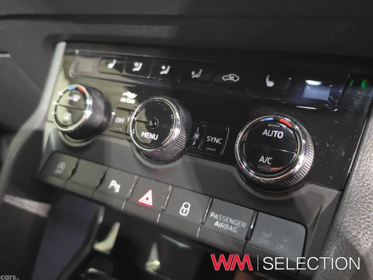 Skoda Karoq Estate, Diesel, 2023, Red