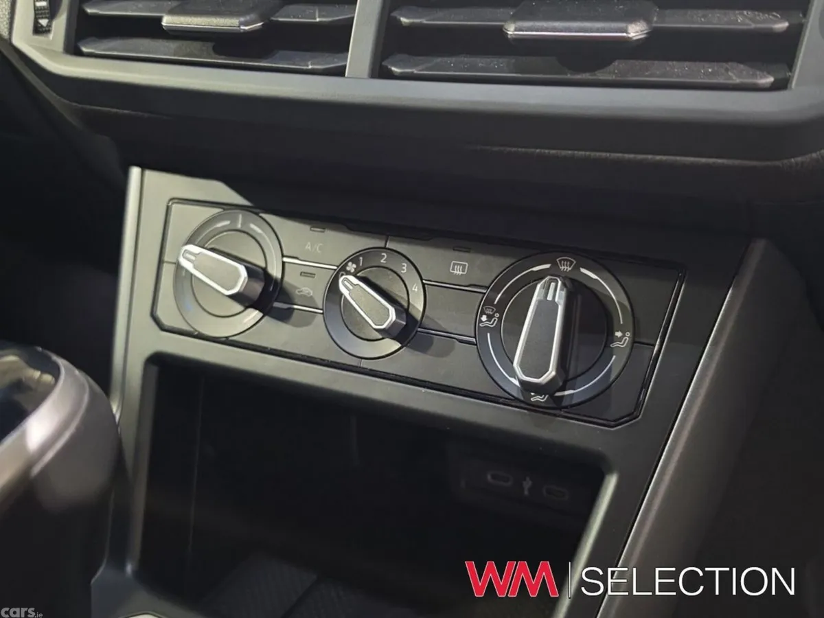 Volkswagen Taigo Estate, Petrol, 2023, White