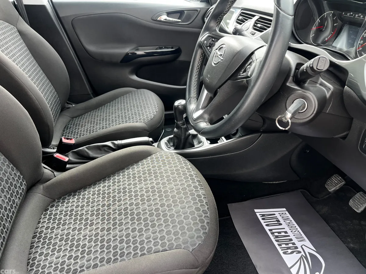 Opel Corsa Hatchback, Petrol, 2015, Green