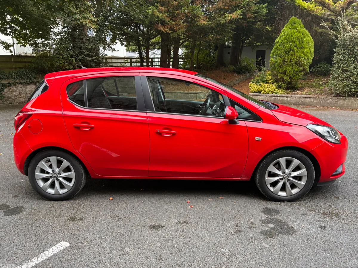 Opel Corsa Hatchback, Diesel, 2018, Red