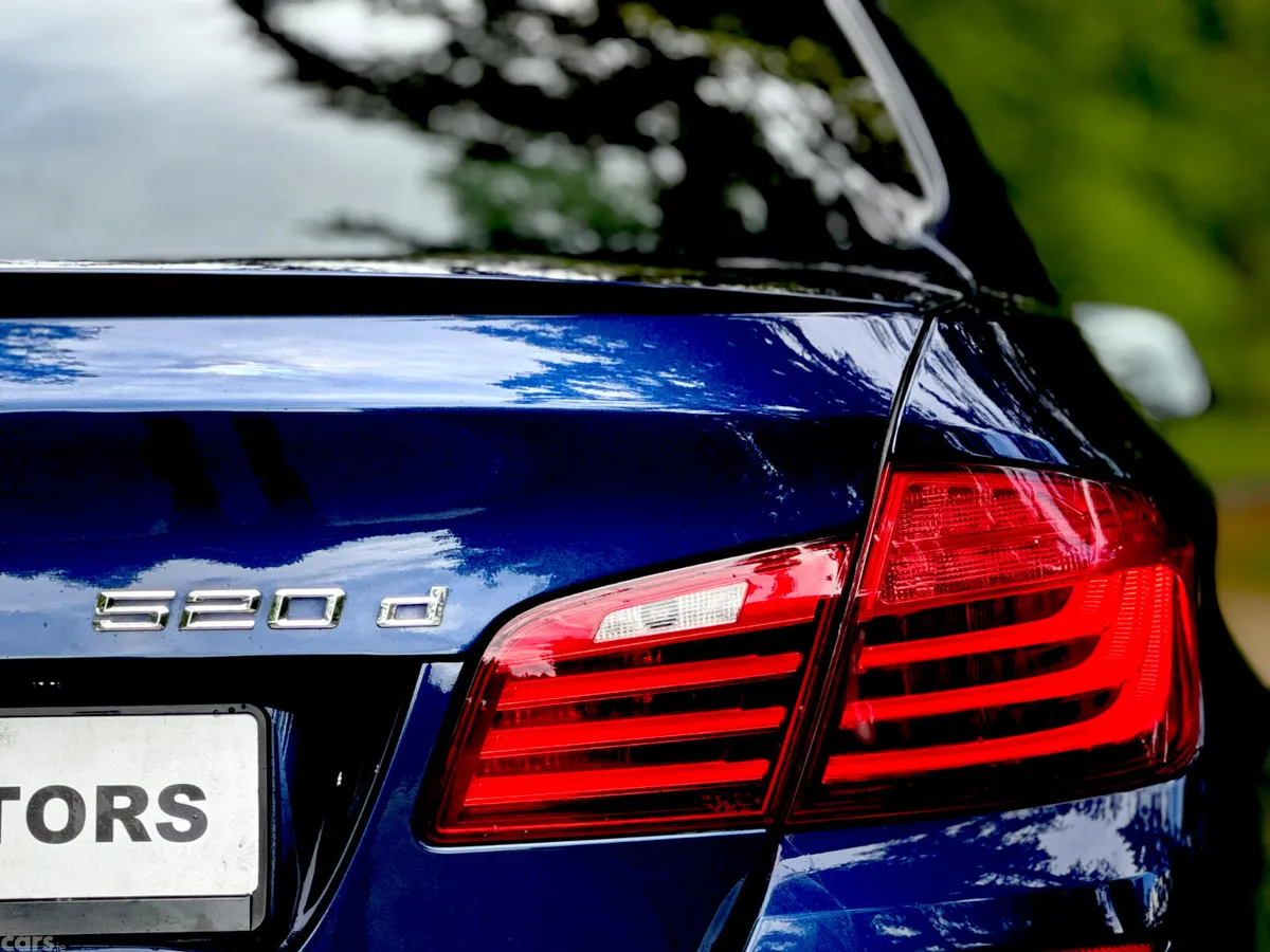 BMW 5-Series Saloon, Diesel, 2016, Blue