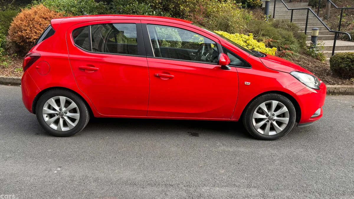 Opel Corsa Hatchback, Diesel, 2018, Red