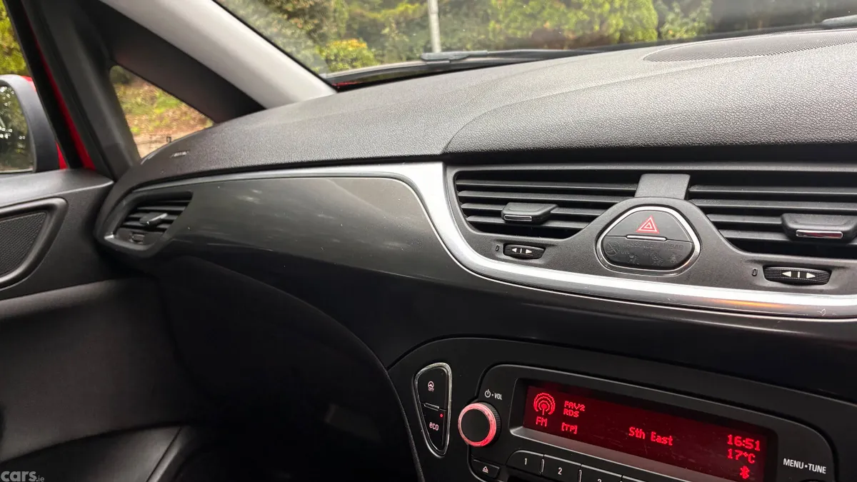 Opel Corsa Hatchback, Diesel, 2018, Red