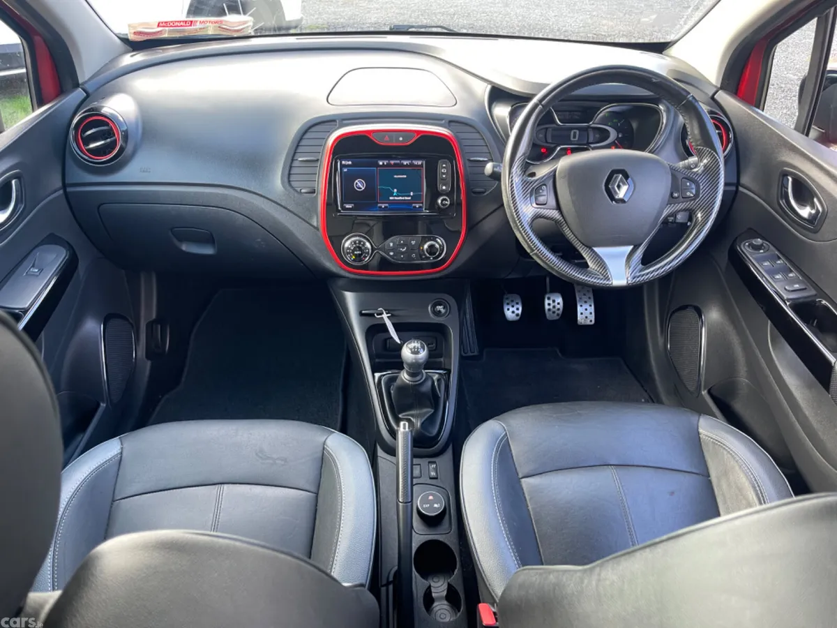 Renault Captur Hatchback, Diesel, 2018, Red