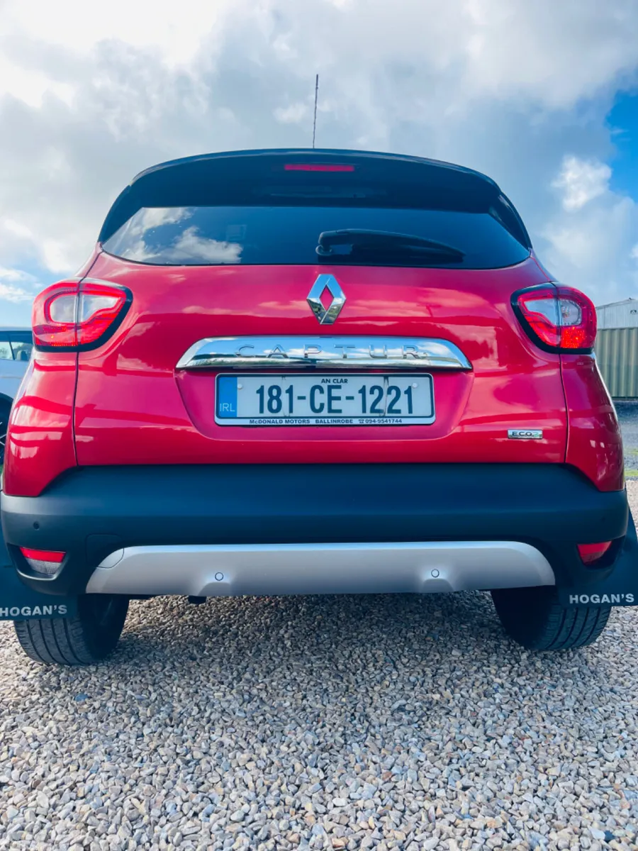Renault Captur Hatchback, Diesel, 2018, Red