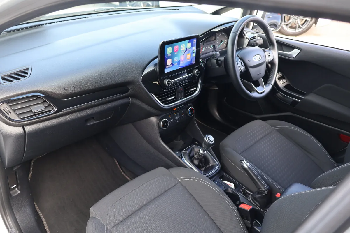 Ford Fiesta Hatchback, Petrol, 2021, White