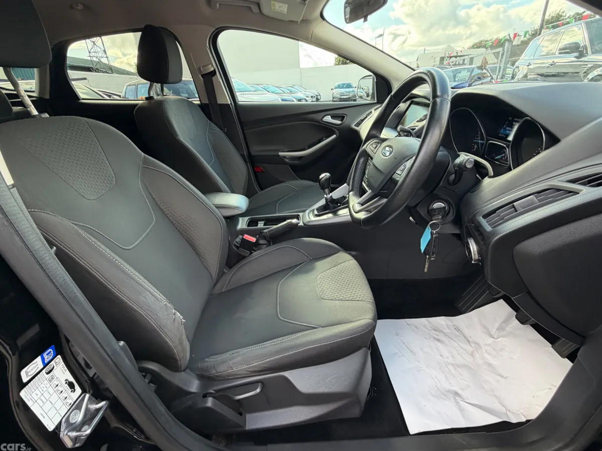 Ford Focus Hatchback, Diesel, 2018, Black