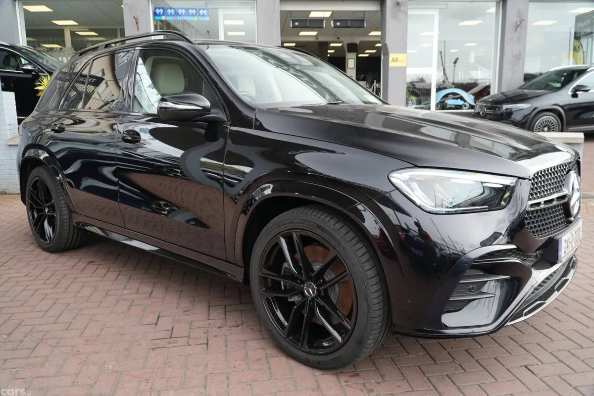 Mercedes-Benz GLE SUV, Diesel Hybrid, 2024, Black