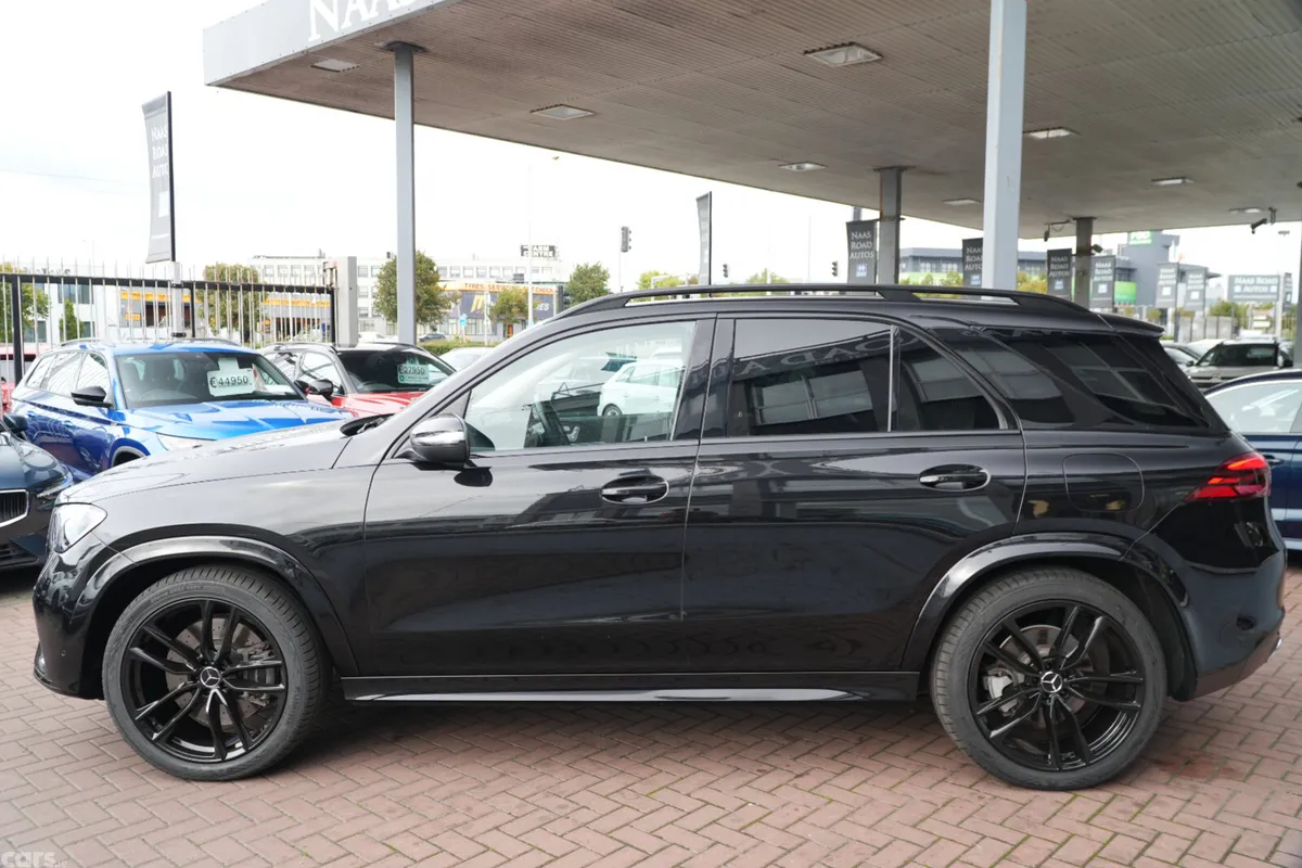 Mercedes-Benz GLE SUV, Diesel Hybrid, 2024, Black