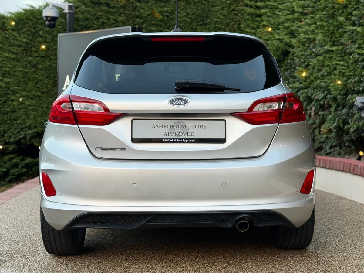 Ford Fiesta Hatchback, Petrol, 2021, Silver