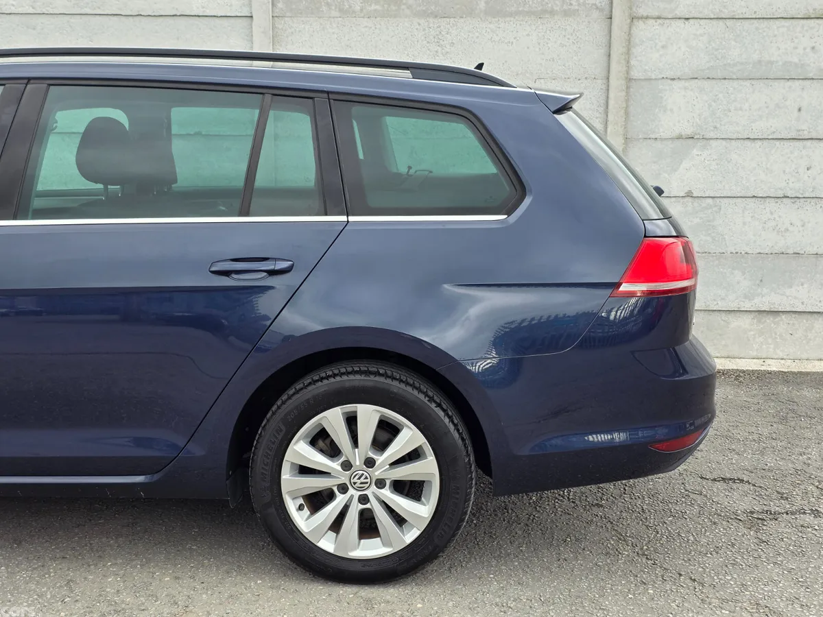 Volkswagen Golf Estate, Petrol, 2014, Blue