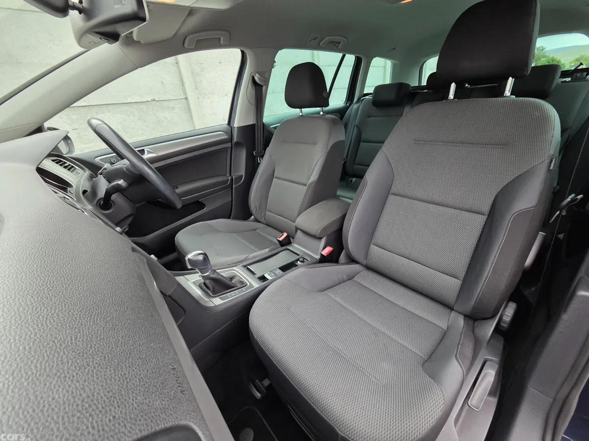Volkswagen Golf Estate, Petrol, 2014, Blue