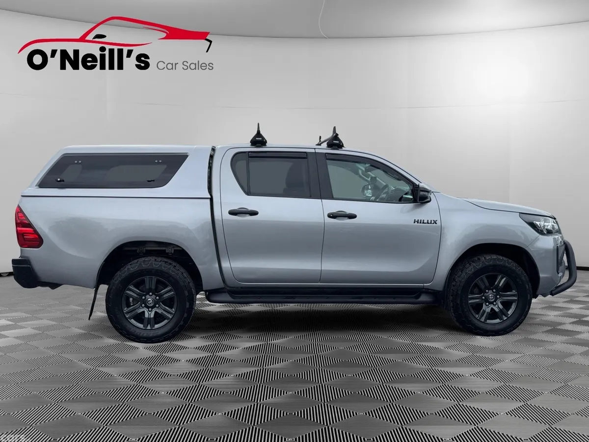 Toyota Hilux Pick Up, Diesel, 2021, Grey