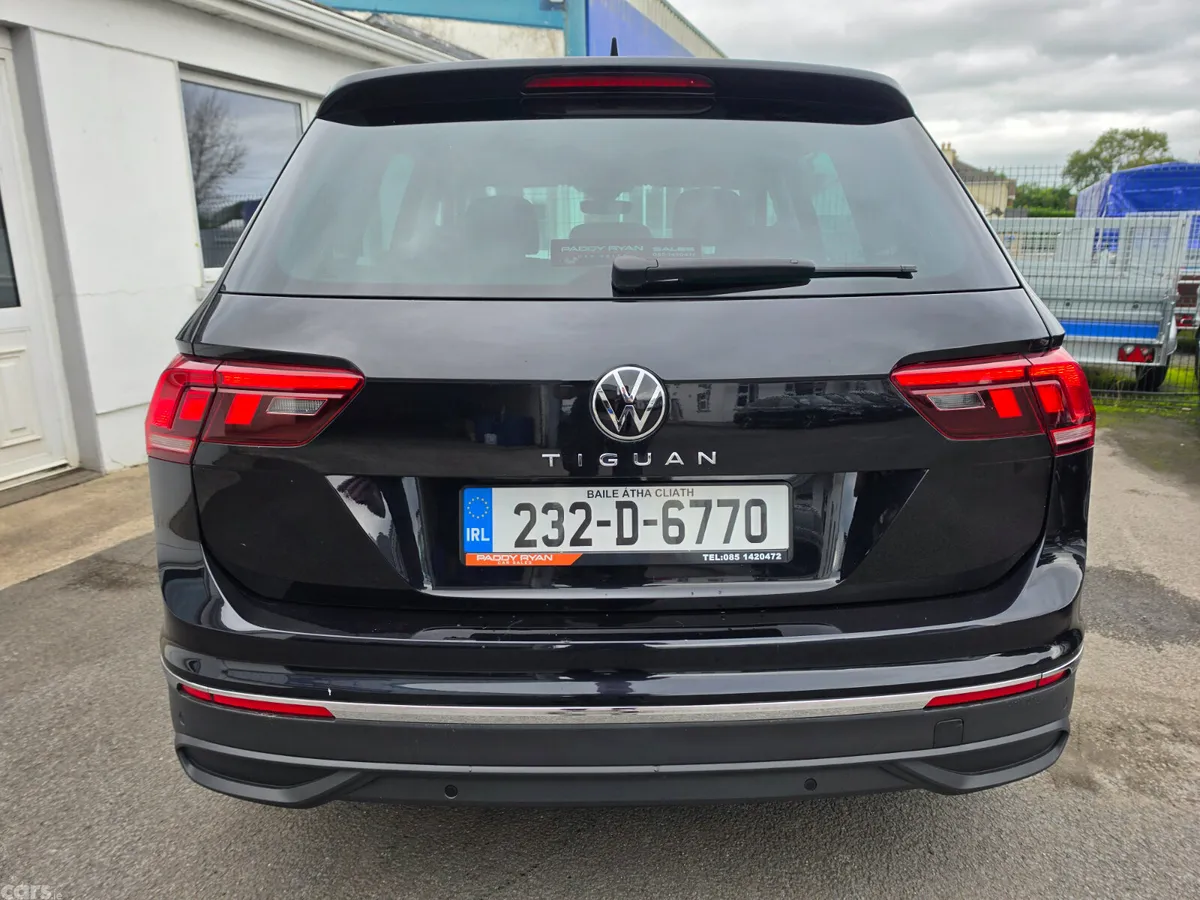 Volkswagen Tiguan SUV, Diesel, 2023, Black