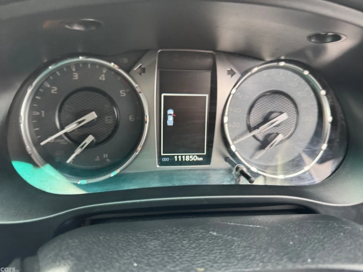 Toyota Hilux Pick Up, Diesel, 2021, Grey
