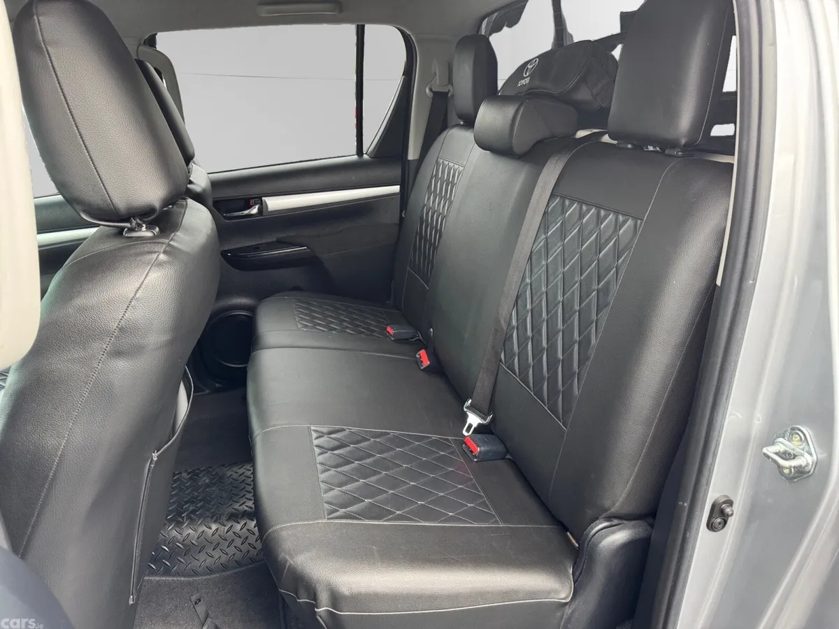 Toyota Hilux Pick Up, Diesel, 2021, Grey