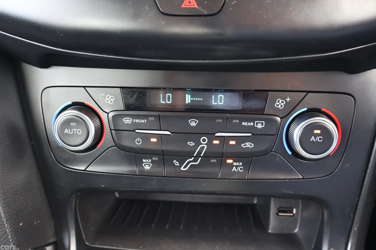Ford Focus Hatchback, Diesel, 2016, Silver