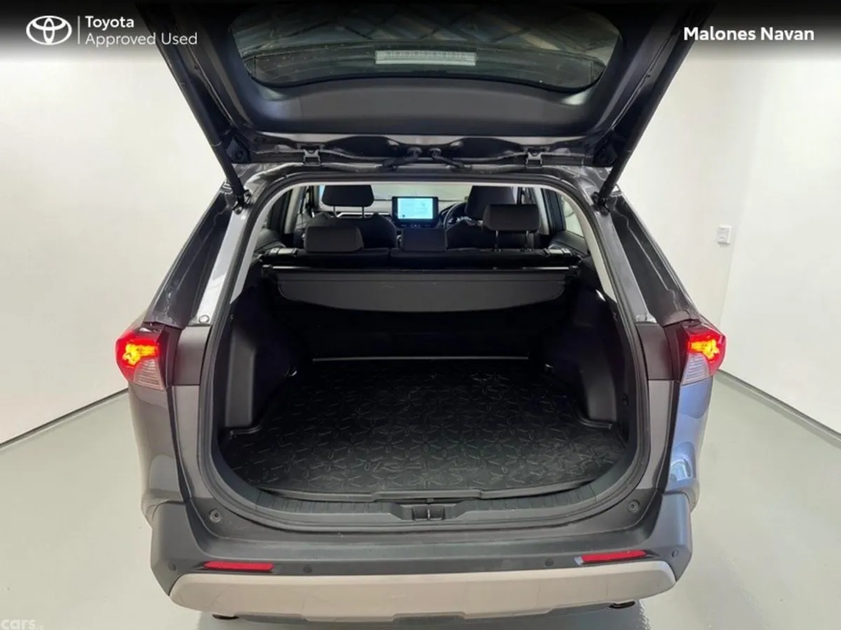 Toyota RAV4 SUV, Petrol Hybrid, 2024, Grey