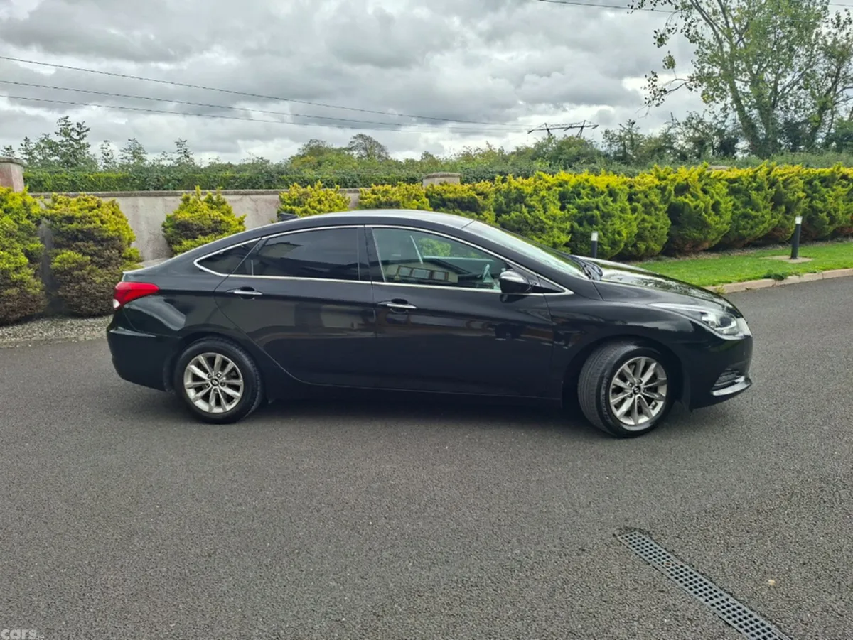 Hyundai i40 Saloon, Diesel, 2018, Black