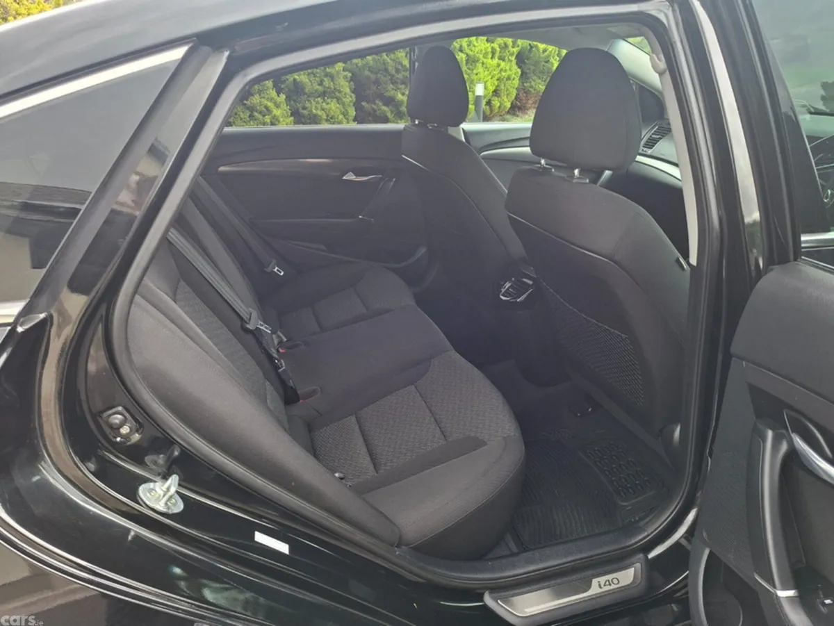 Hyundai i40 Saloon, Diesel, 2018, Black