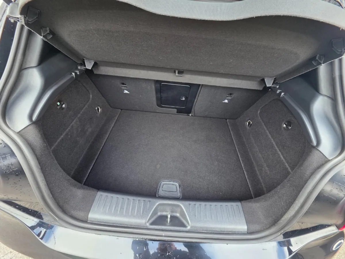 Mercedes-Benz A-Class Hatchback, Petrol, 2014, Black