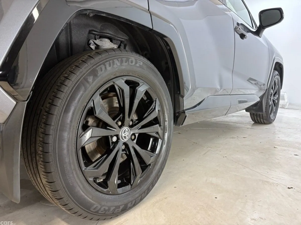 Toyota RAV4 SUV, Petrol Hybrid, 2022, Grey