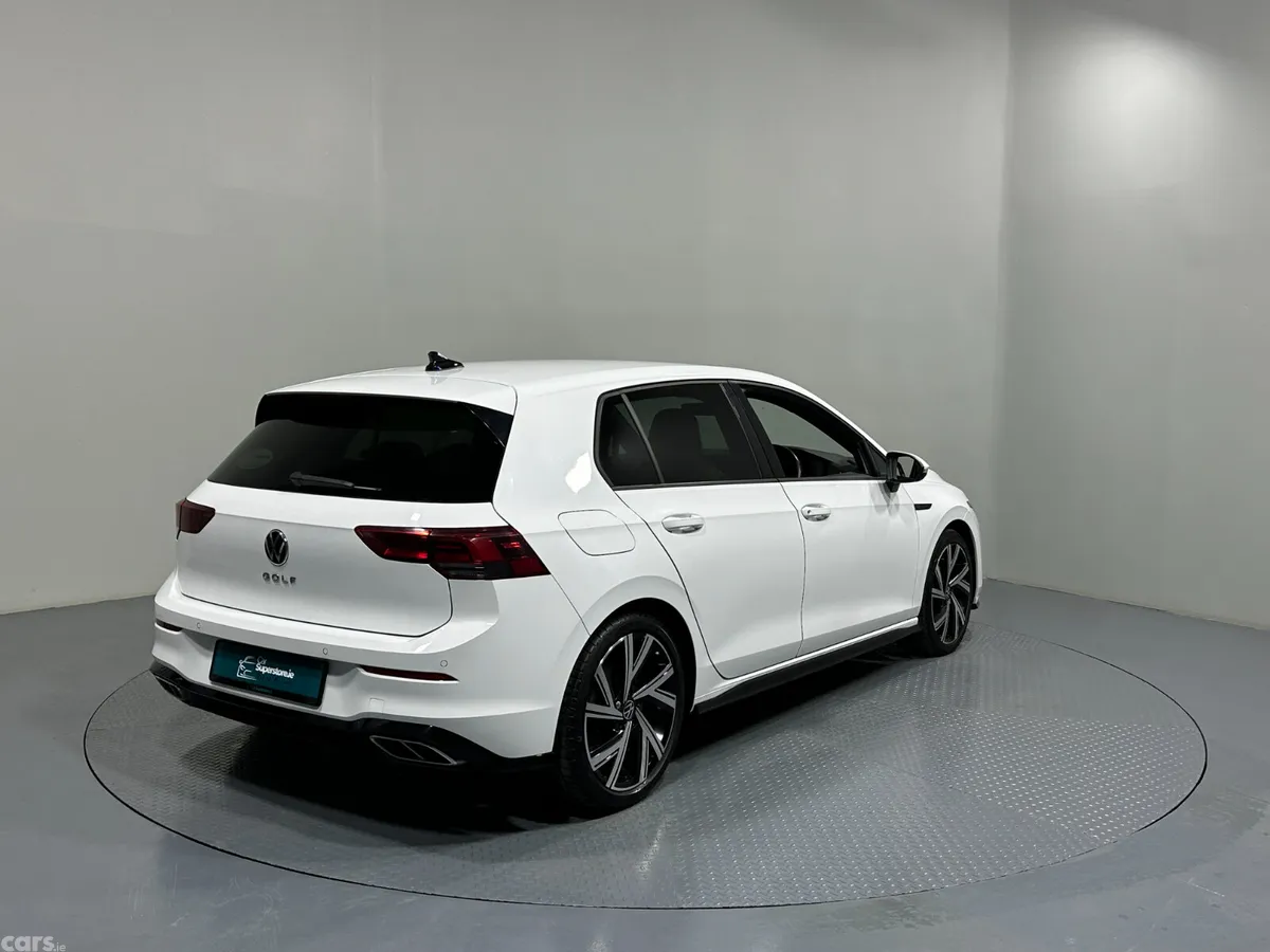 Volkswagen Golf Estate, Diesel, 2024, White