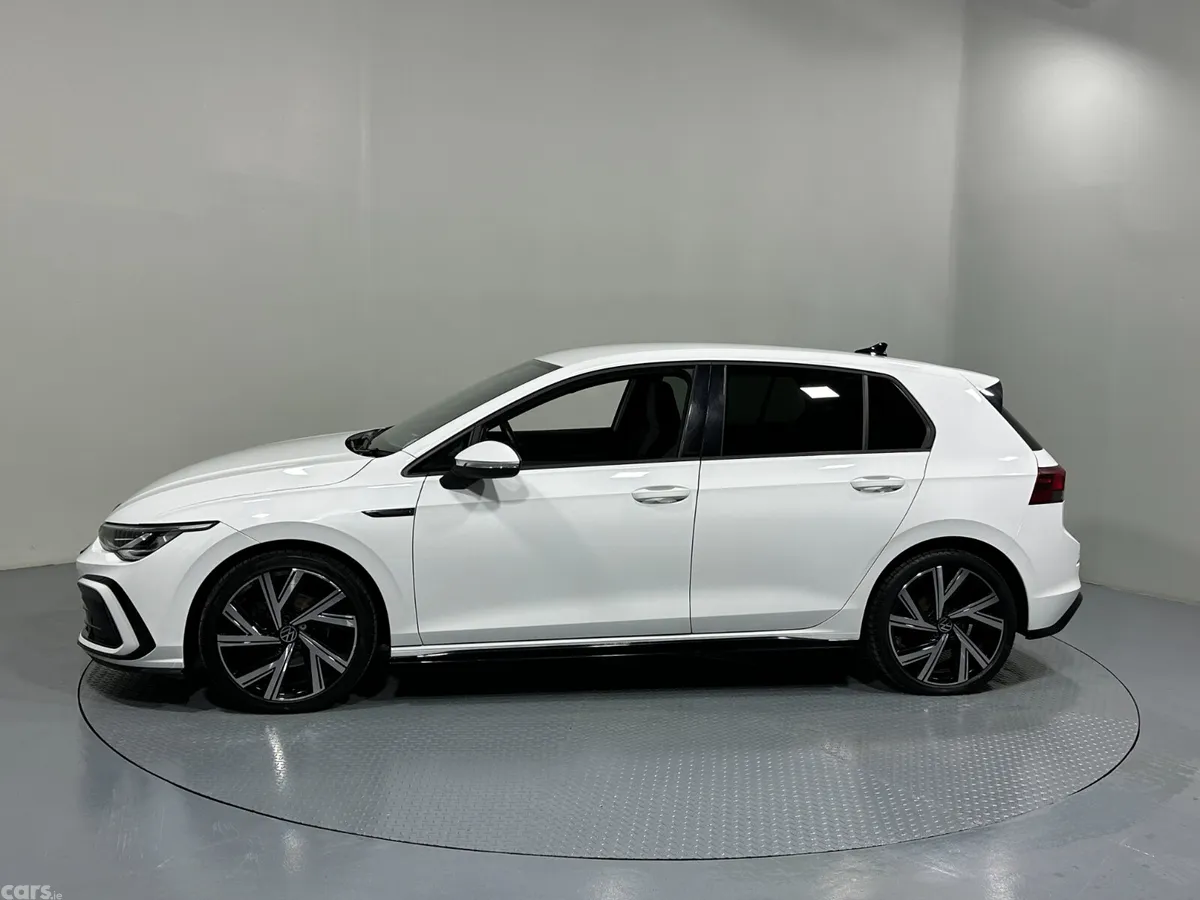 Volkswagen Golf Estate, Diesel, 2024, White