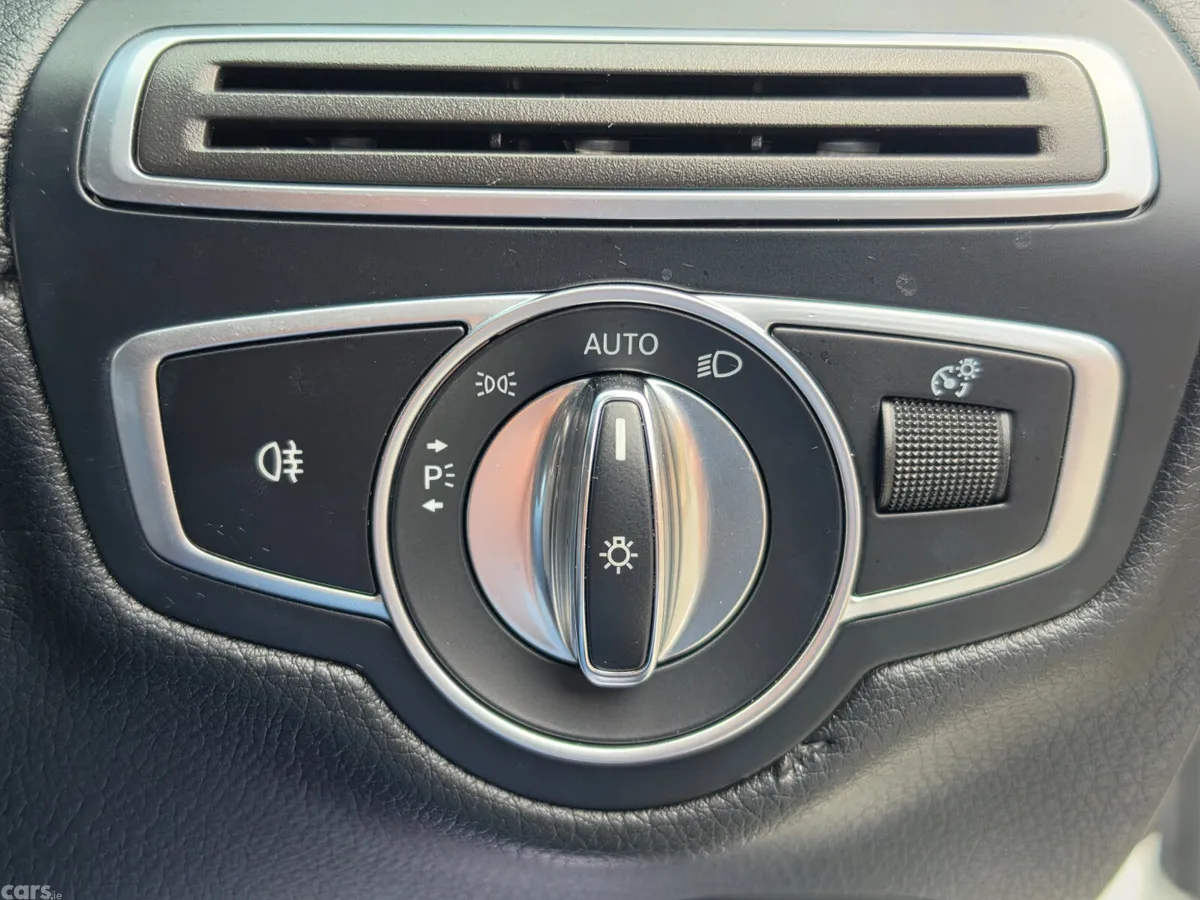Mercedes-Benz C-Class Saloon, Diesel, 2019, White