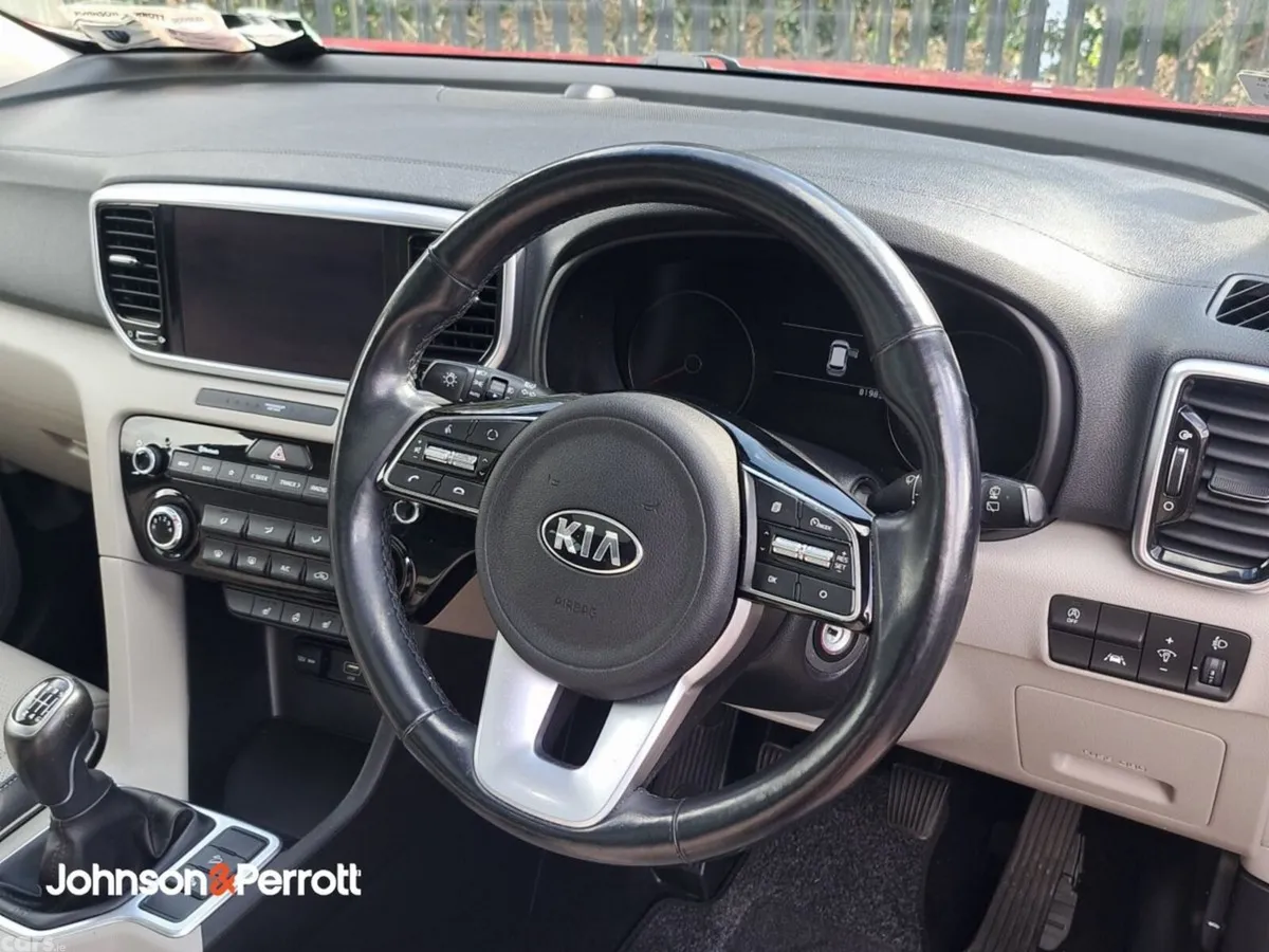 Kia Sportage SUV, Diesel Hybrid, 2021, Red