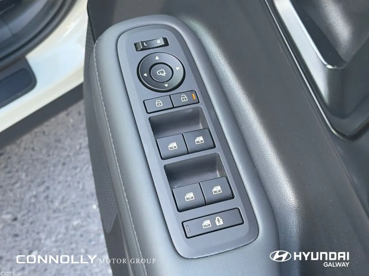 Hyundai Santa Fe SUV, Petrol Plug-in Hybrid, 2026, White
