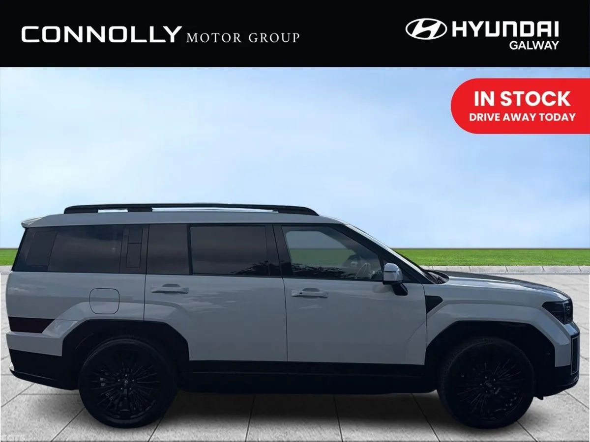 Hyundai Santa Fe SUV, Petrol Plug-in Hybrid, 2026, White