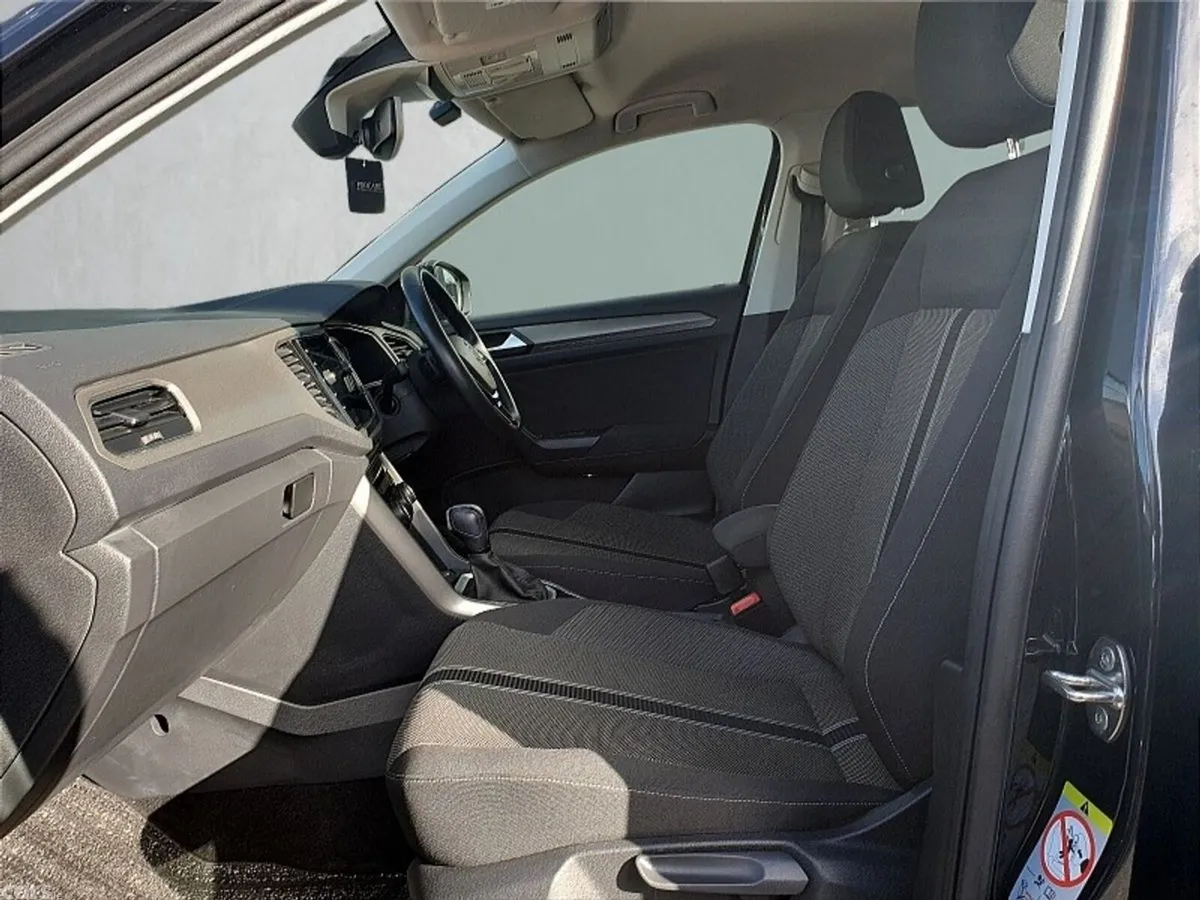 Volkswagen T-Roc SUV, Diesel, 2021, Black