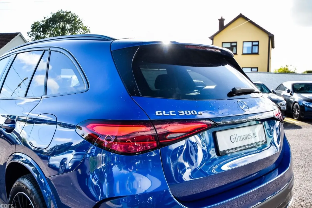 Mercedes-Benz GLC SUV, Petrol Plug-in Hybrid, 2026, Blue