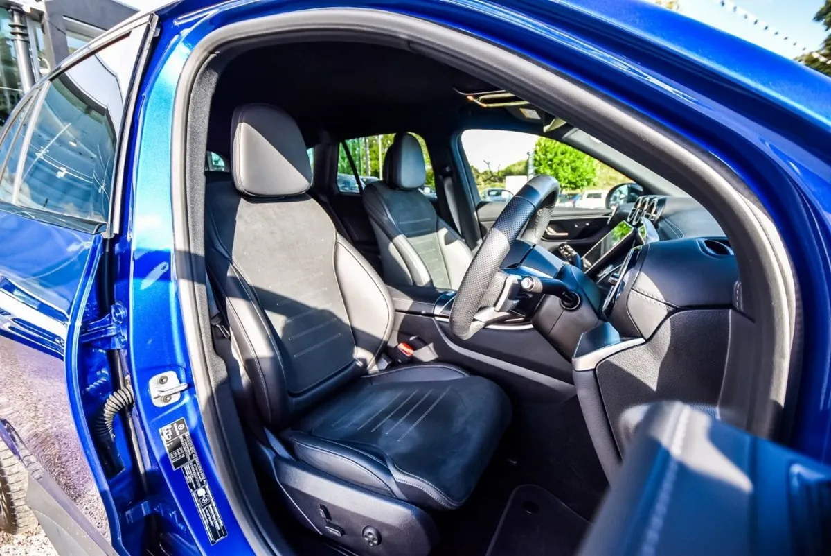 Mercedes-Benz GLC SUV, Petrol Plug-in Hybrid, 2026, Blue
