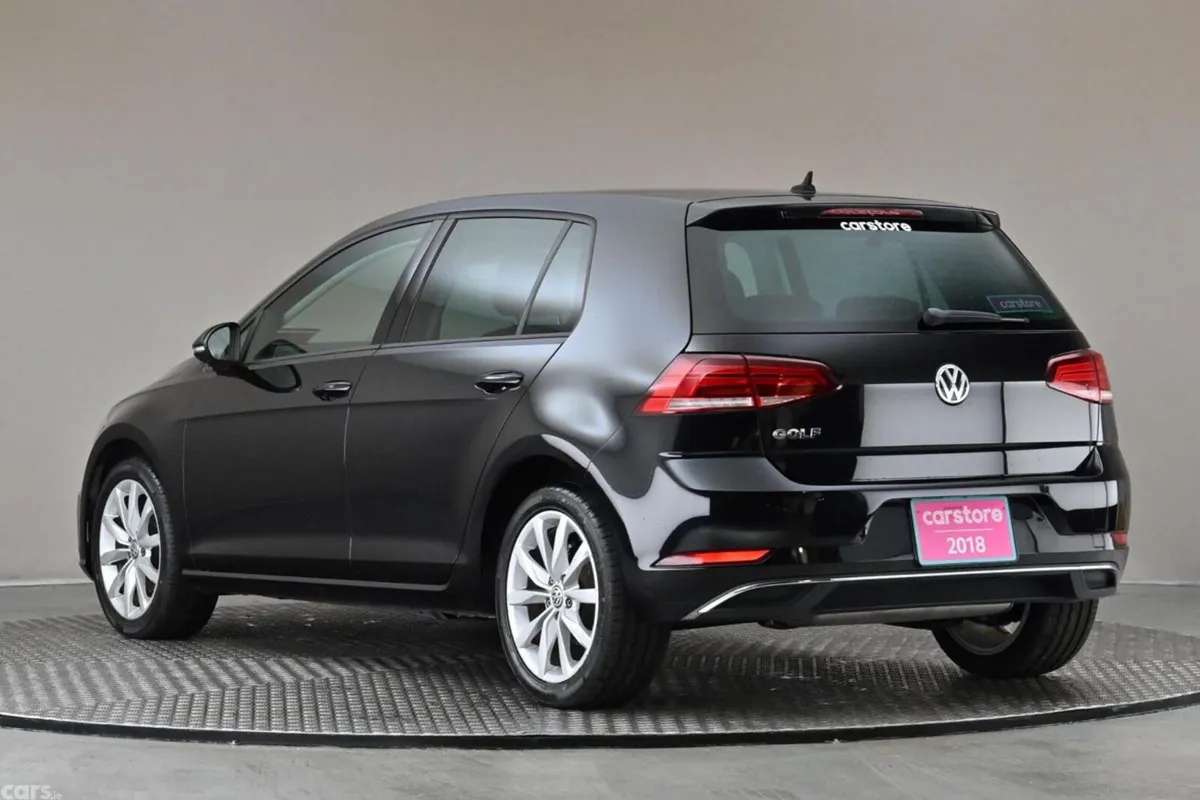 Volkswagen Golf Hatchback, Petrol, 2018, Black
