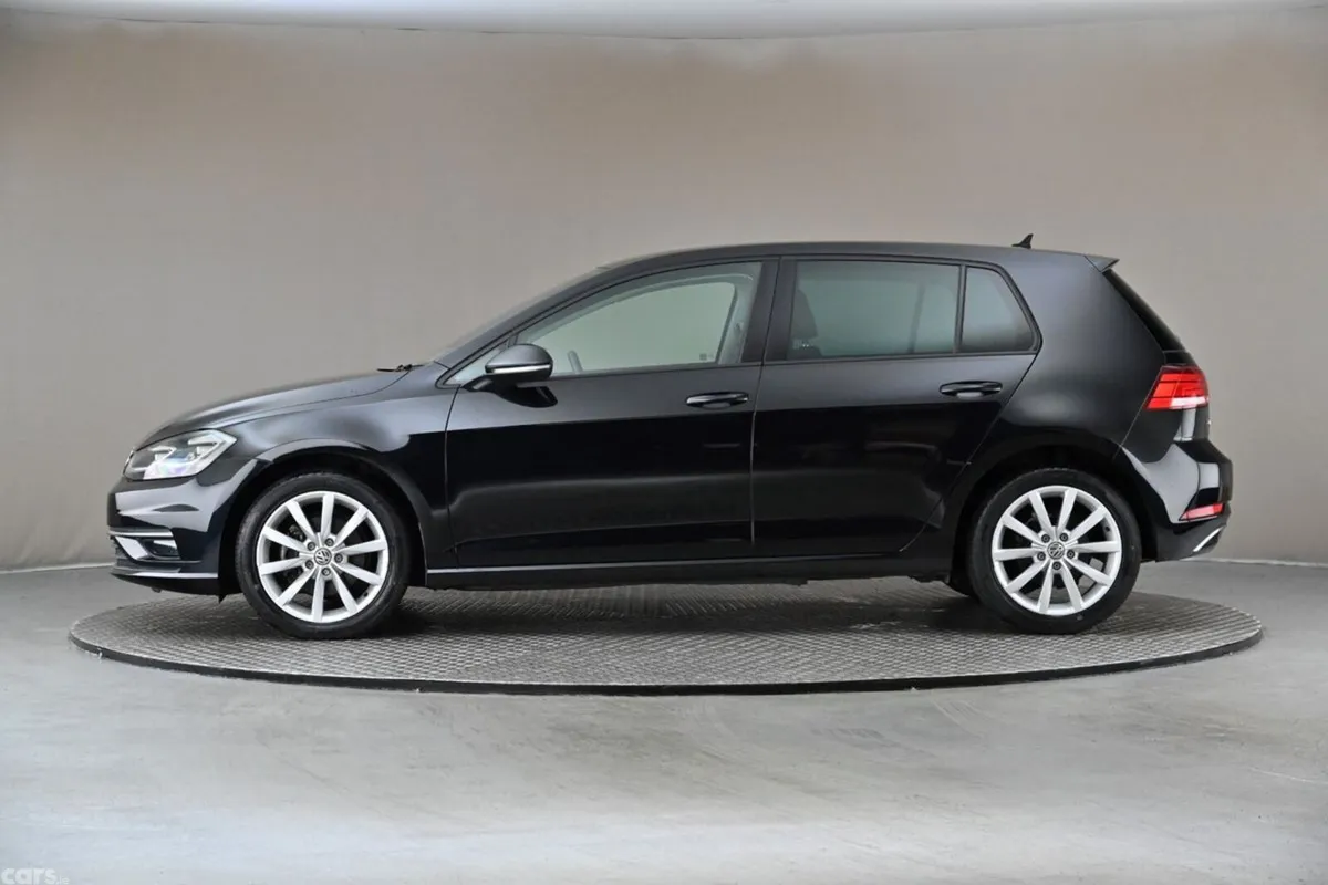 Volkswagen Golf Hatchback, Petrol, 2018, Black