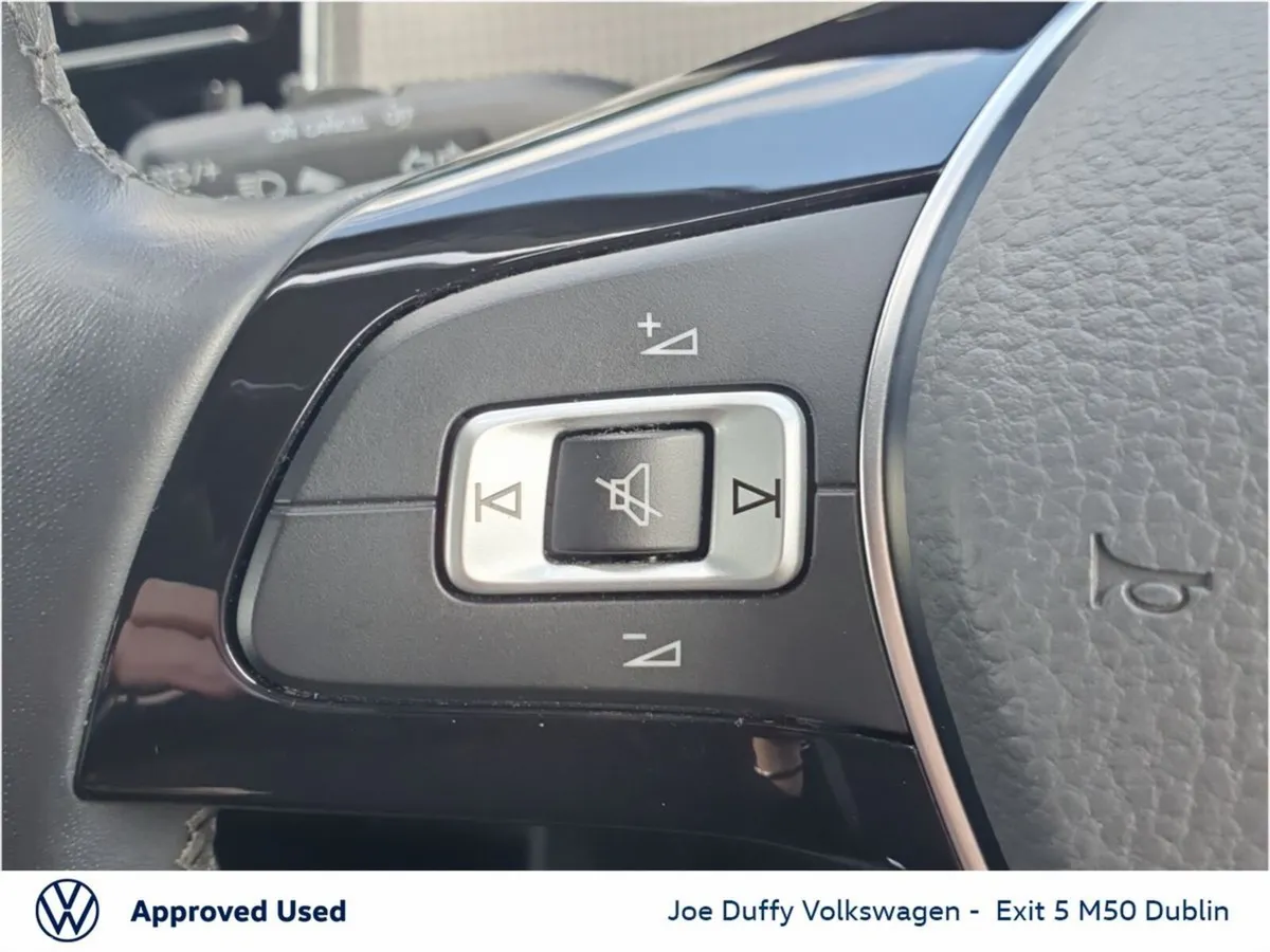 Volkswagen e-up! Hatchback, Electric, 2023, Blue